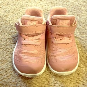 Light pink Nike Shoes